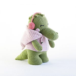 The crocodile, Sofía faithful friend and sweet crochet amigurumi.